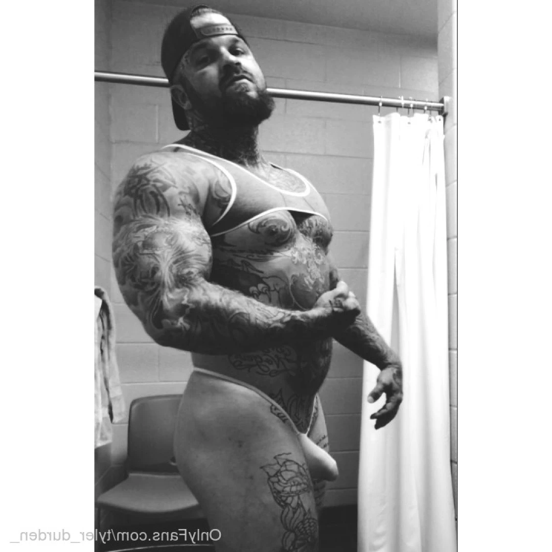 Durden [ tyler_durden_ ] Onlyfans leaked photo 10831093 on Hotleaks.tv