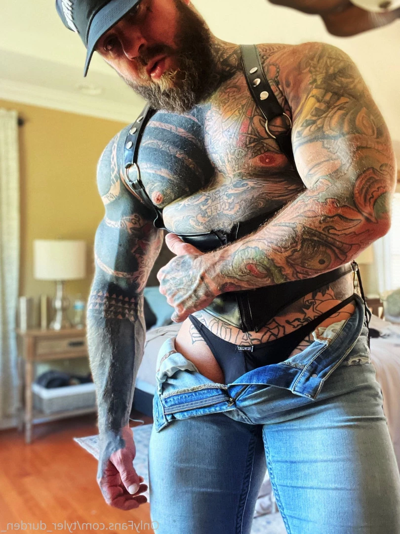 Durden [ tyler_durden_ ] Onlyfans leaked photo 10832784 on Hotleaks.tv