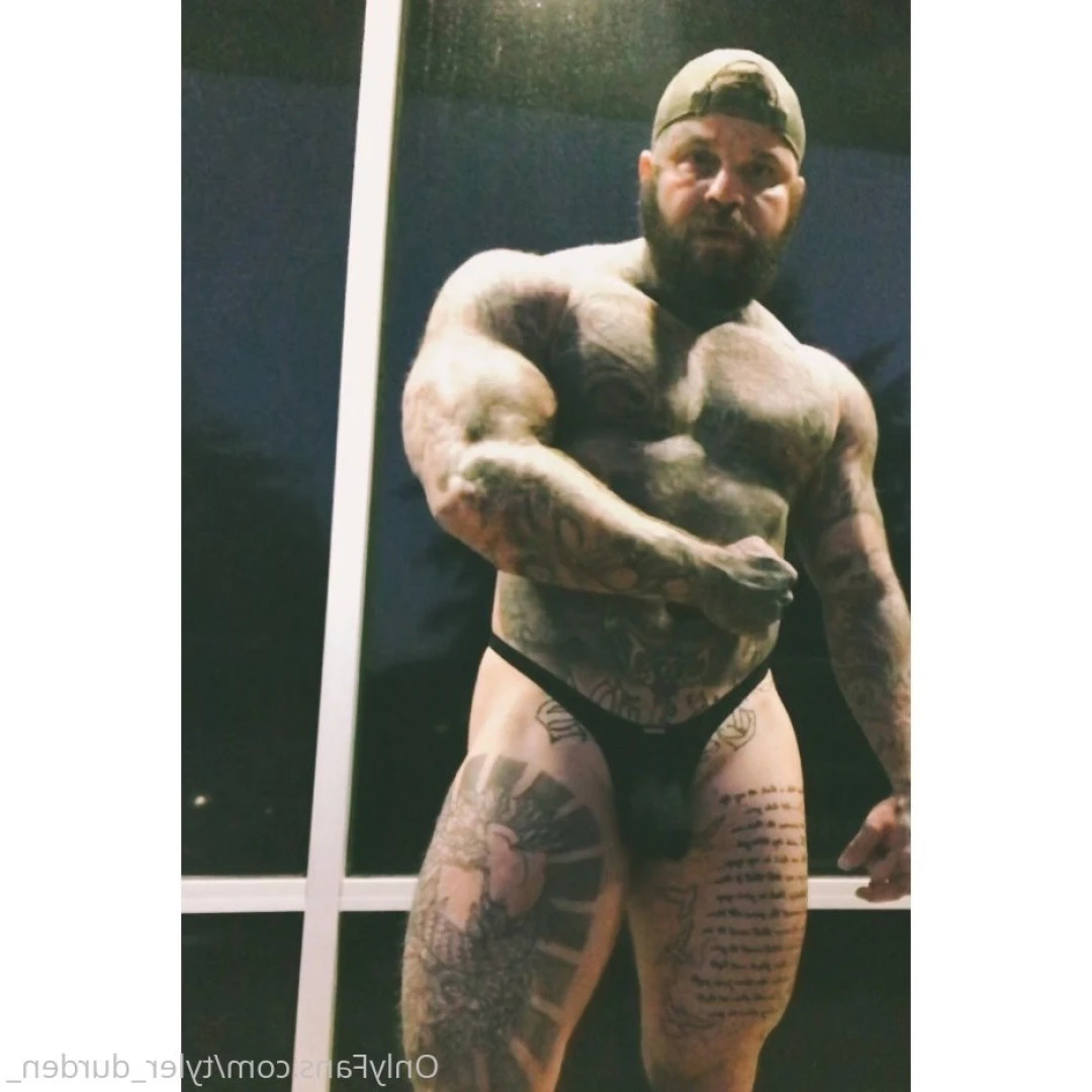 Durden [ tyler_durden_ ] Onlyfans leaked photo 10839572 on Hotleaks.tv
