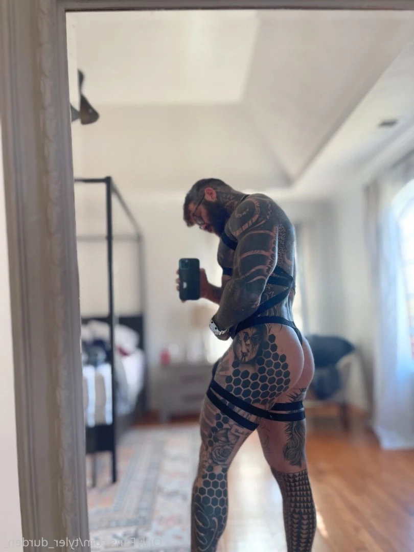 Durden [ tyler_durden_ ] Onlyfans leaked photo 10840244 on Hotleaks.tv