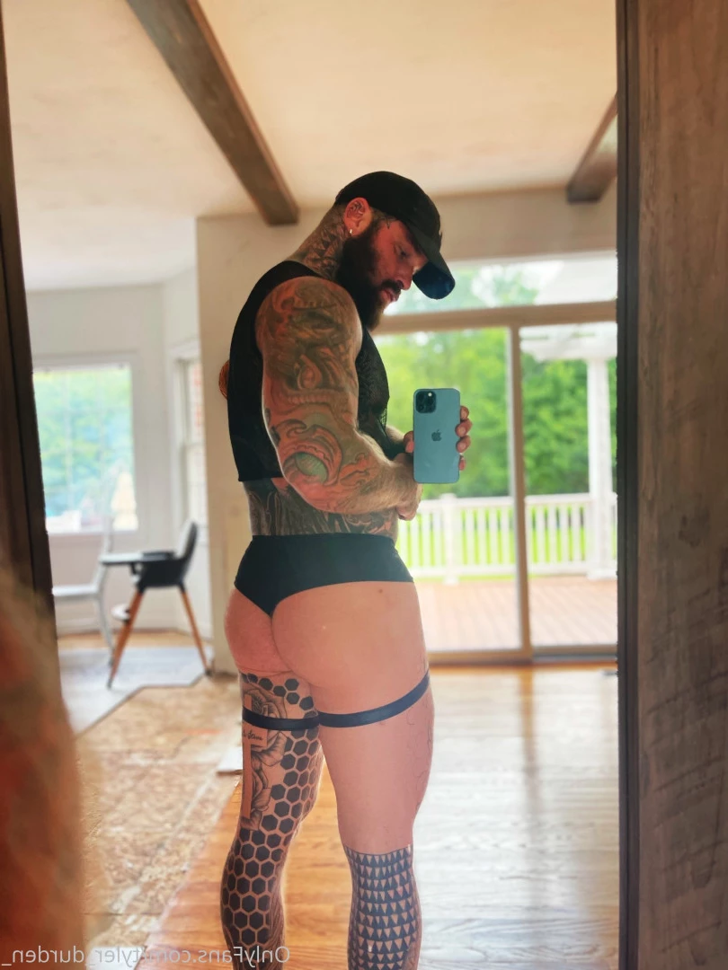 Durden [ tyler_durden_ ] Onlyfans leaked photo 10844287 on Hotleaks.tv