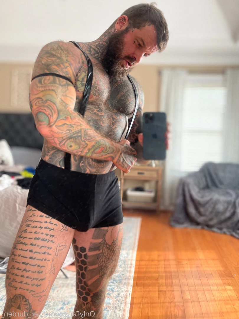 Durden [ tyler_durden_ ] Onlyfans leaked photo 10844310 on Hotleaks.tv