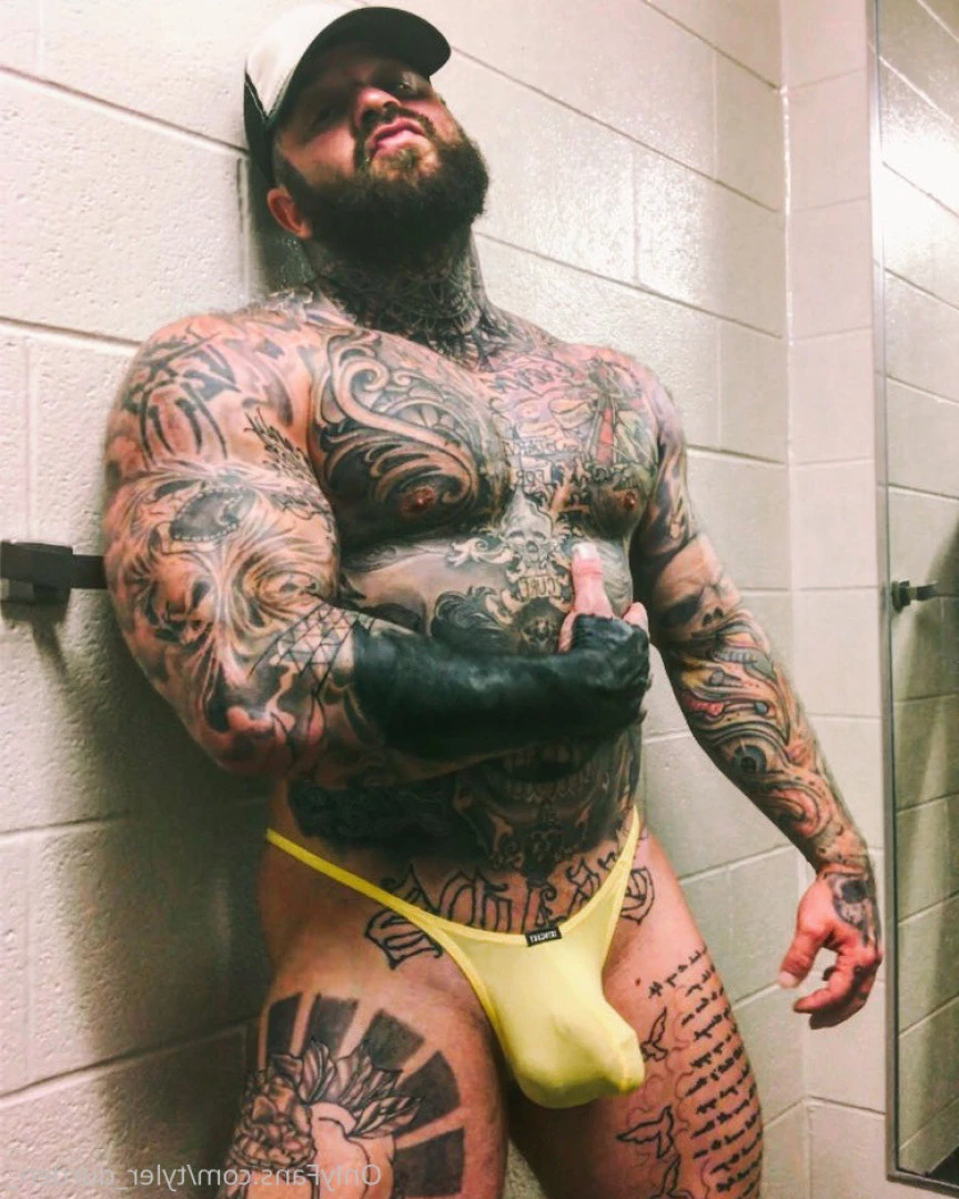 Durden [ tyler_durden_ ] Onlyfans leaked photo 10845199 on Hotleaks.tv