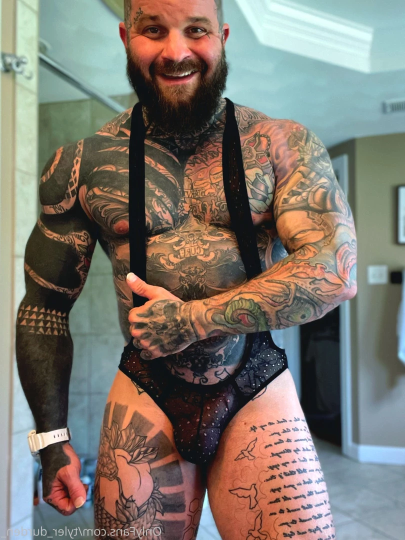 Durden [ tyler_durden_ ] Onlyfans leaked photo 10845293 on Hotleaks.tv