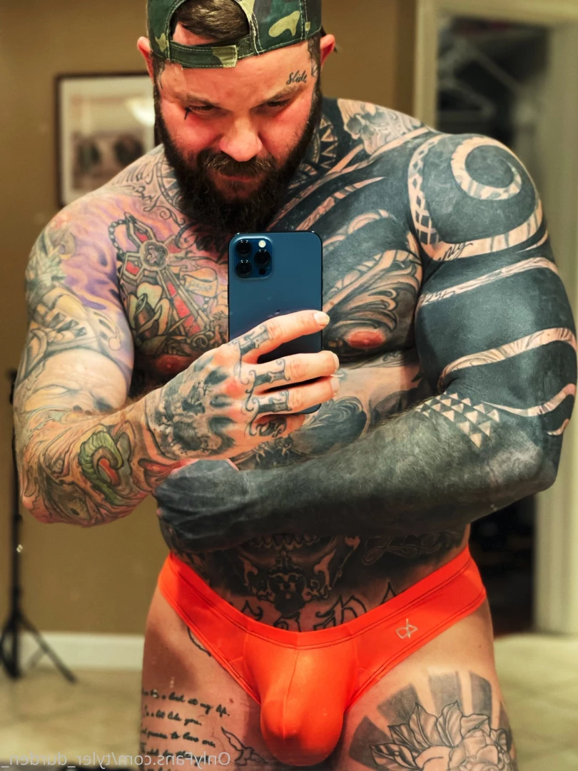 Durden [ tyler_durden_ ] Onlyfans leaked photo 10845714 on Hotleaks.tv