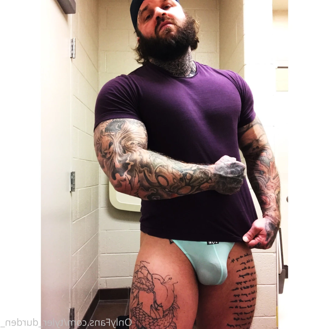 Durden [ tyler_durden_ ] Onlyfans leaked photo 10846342 on Hotleaks.tv