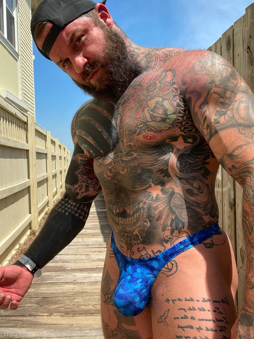 Durden [ tyler_durden_ ] Onlyfans leaked photo 10846378 on Hotleaks.tv