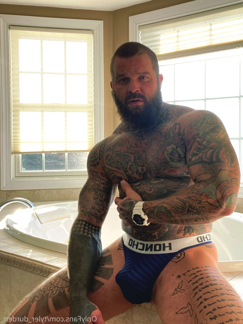 Durden [ tyler_durden_ ] Onlyfans leaked photo 10846389 on Hotleaks.tv