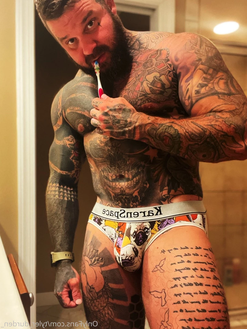 Durden [ tyler_durden_ ] Onlyfans leaked photo 10846850 on Hotleaks.tv