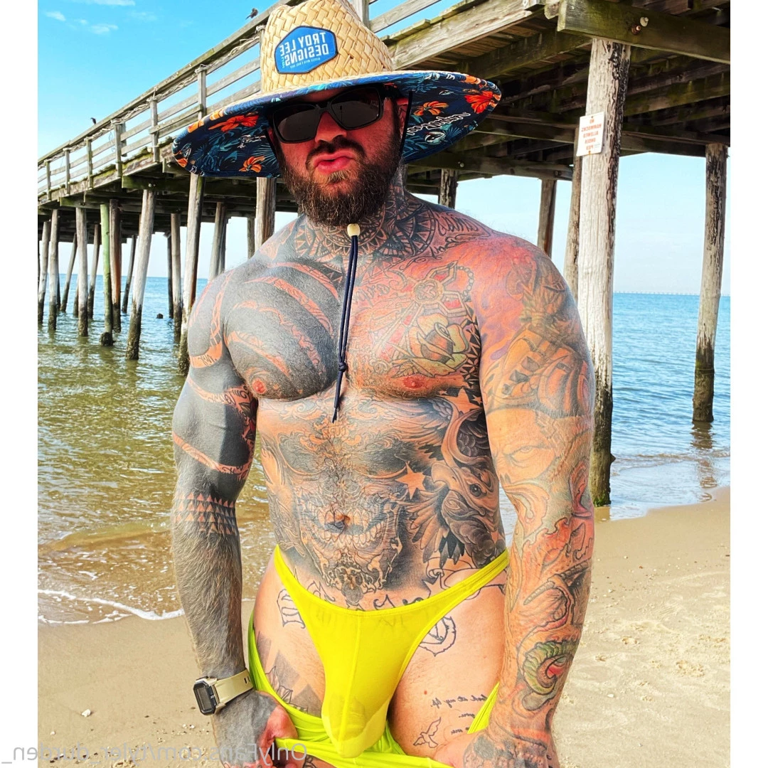 Durden [ tyler_durden_ ] Onlyfans leaked photo 10846971 on Hotleaks.tv