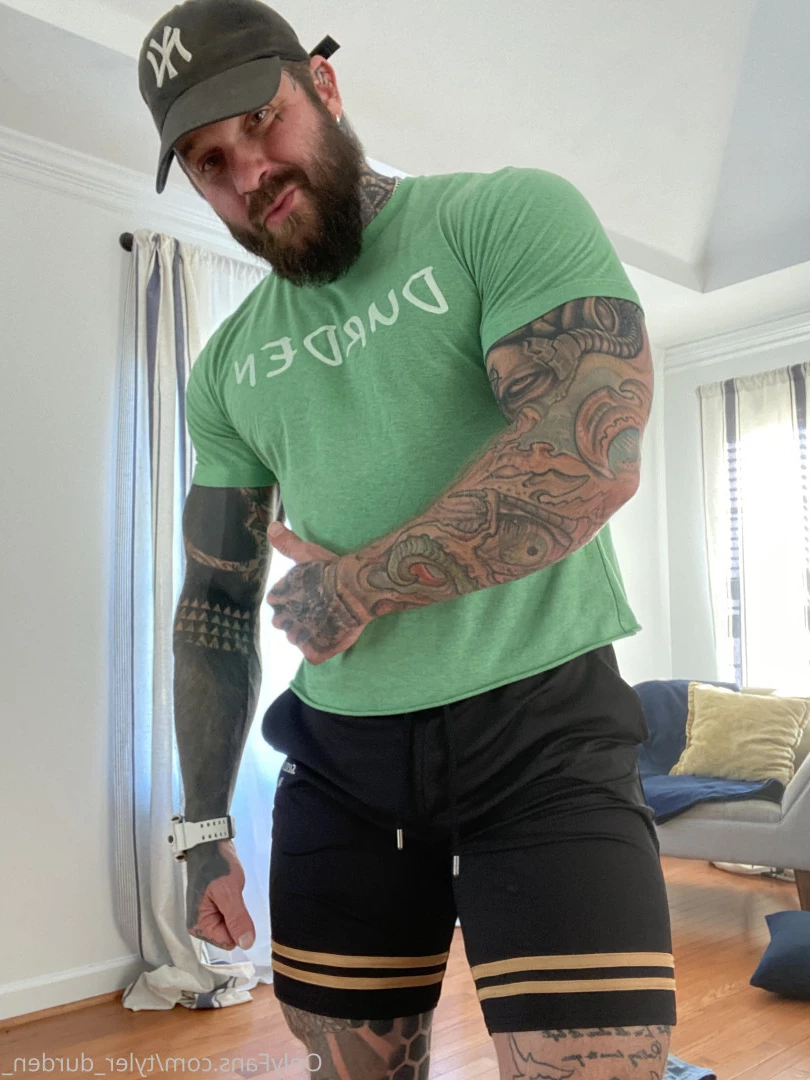 Durden [ tyler_durden_ ] Onlyfans leaked photo 10847430 on Hotleaks.tv