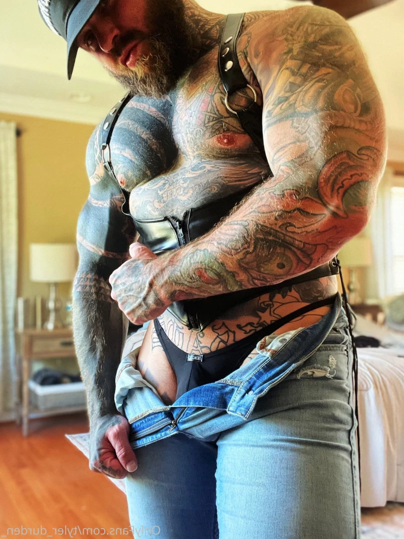 Durden [ tyler_durden_ ] Onlyfans leaked photo 10847803 on Hotleaks.tv