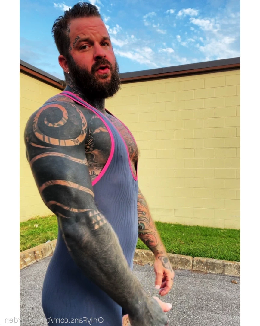 Durden [ tyler_durden_ ] Onlyfans leaked photo 10848233 on Hotleaks.tv