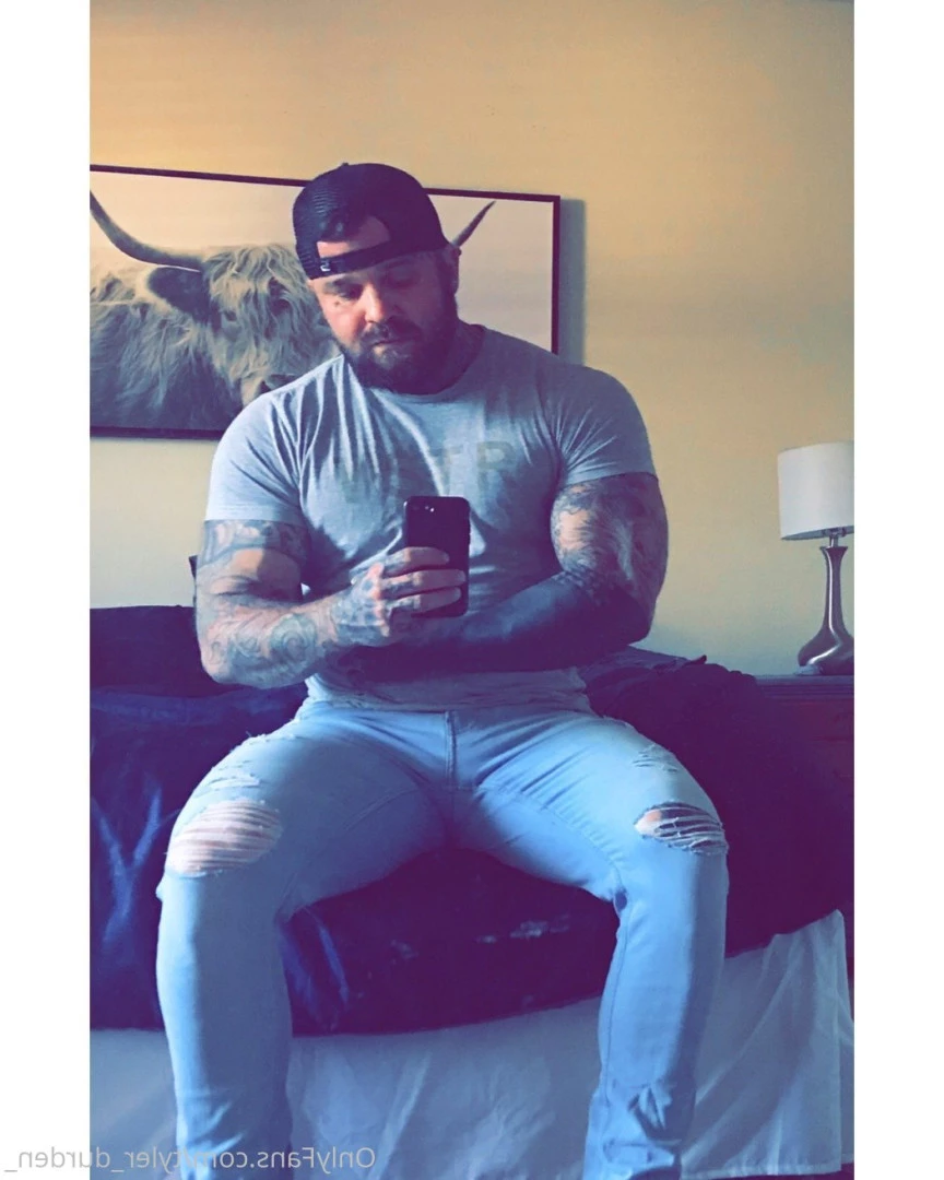 Durden [ tyler_durden_ ] Onlyfans leaked photo 10849901 on Hotleaks.tv