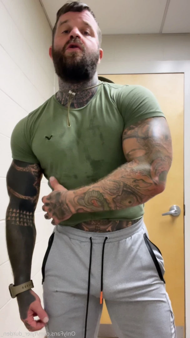 Durden [ tyler_durden_ ] Onlyfans leaked photo 10850583 on Hotleaks.tv
