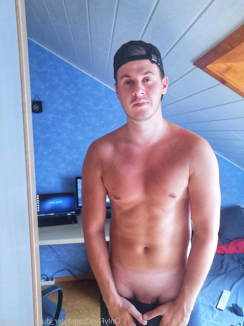Tyler Durden [ tyler_durden_official ] Onlyfans leaked photo 4809366 on Hotleaks.tv