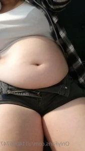 4808589