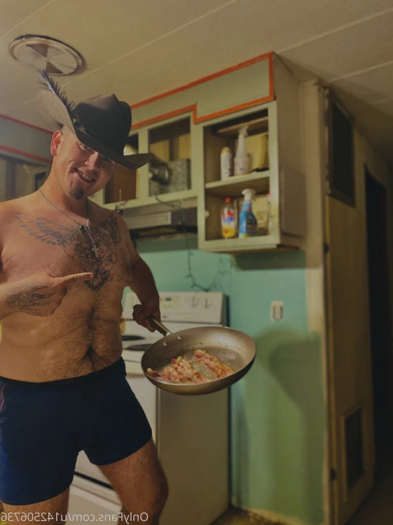 Rye daddy [ u142506736 ] Onlyfans leaked photo 4831545 on Hotleaks.tv