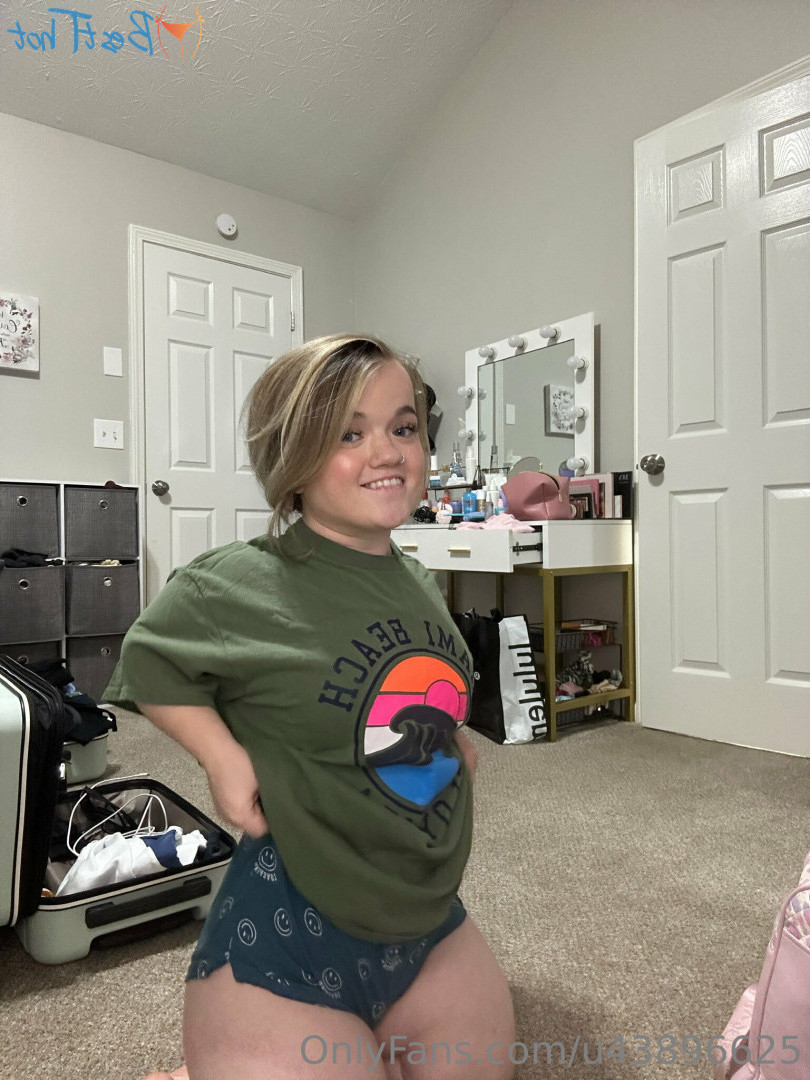 Cassandra Davis [ u43896625 ] Onlyfans leaked photo 16705449 on Hotleaks.tv
