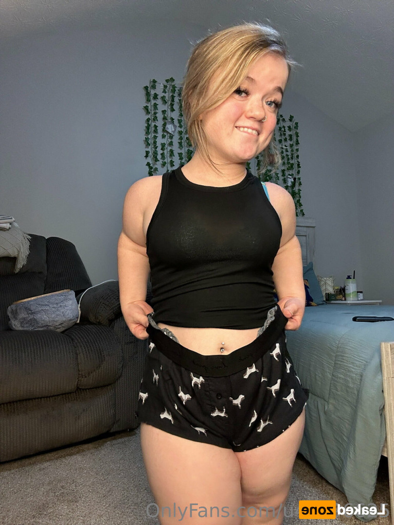 Cassandra Davis [ u43896625 ] Onlyfans leaked photo 16706170 on Hotleaks.tv