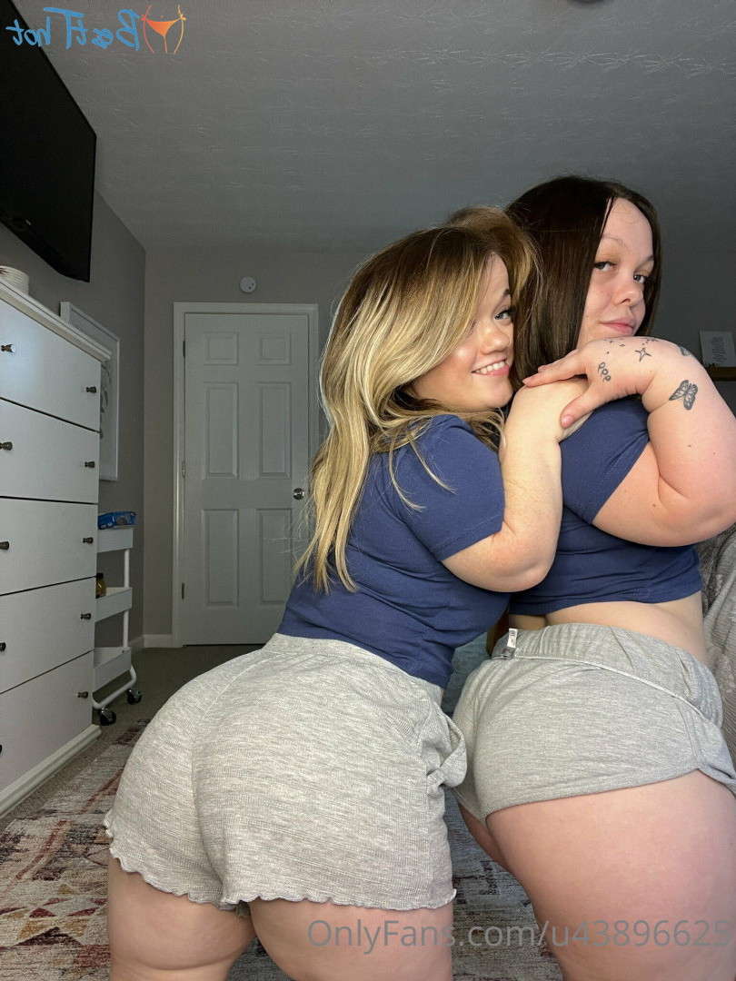 Cassandra Davis [ u43896625 ] Onlyfans leaked photo 16706349 on Hotleaks.tv