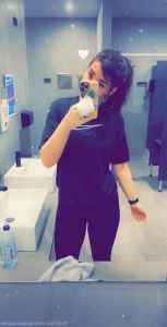 4826572
