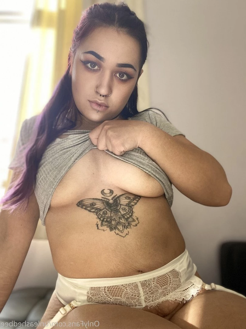 🌙 queen ari 🌙 [ ariquxeen ] Onlyfans leaked photo 4799149 on Hotleaks.tv