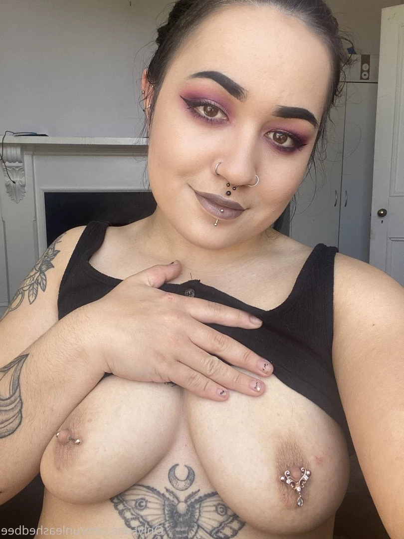 🌙 queen ari 🌙 [ ariquxeen ] Onlyfans leaked photo 4799342 on Hotleaks.tv