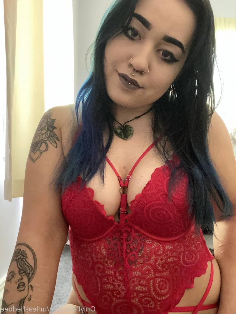 🌙 queen ari 🌙 [ ariquxeen ] Onlyfans leaked photo 4799456 on Hotleaks.tv