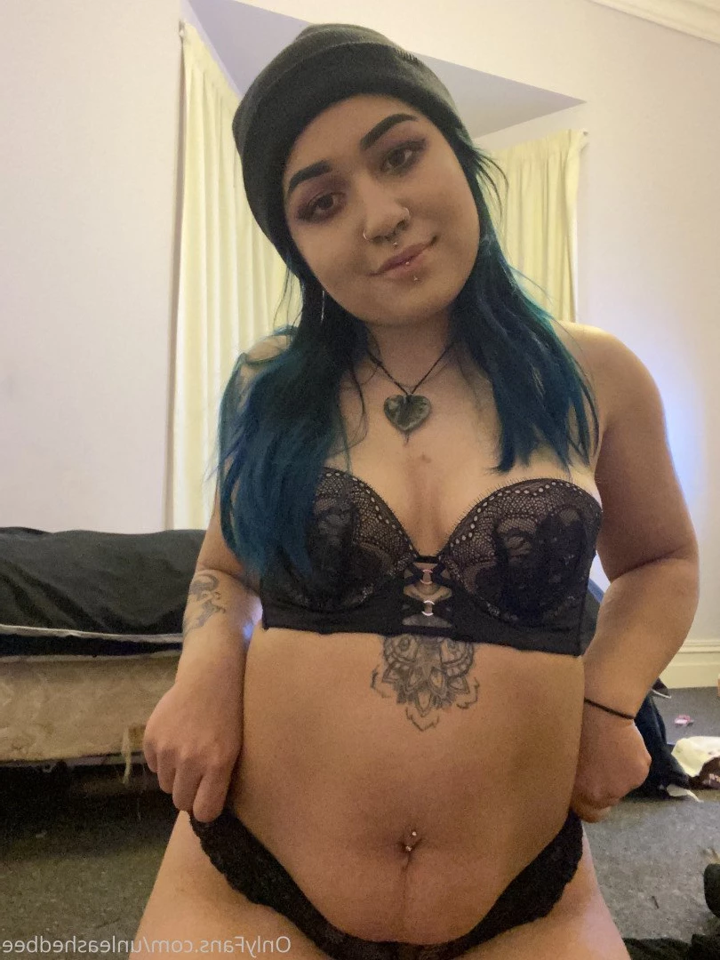 🌙 queen ari 🌙 [ ariquxeen ] Onlyfans leaked photo 4799490 on Hotleaks.tv