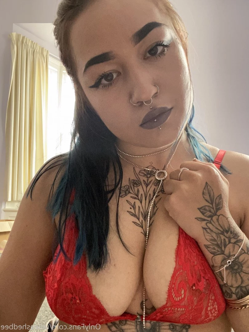 🌙 queen ari 🌙 [ ariquxeen ] Onlyfans leaked photo 4799640 on Hotleaks.tv