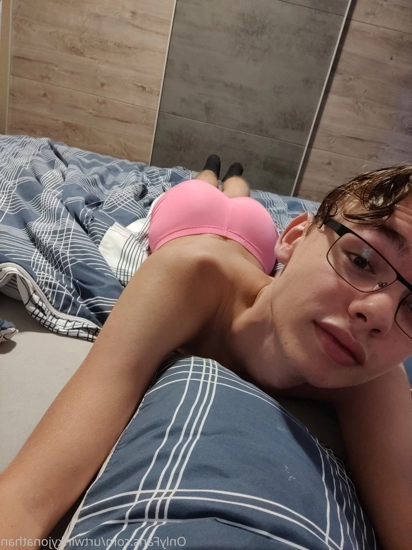 urtwinkyjonathan Onlyfans leaked photo 4811639 on Hotleaks.tv