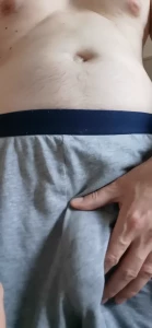 5463310