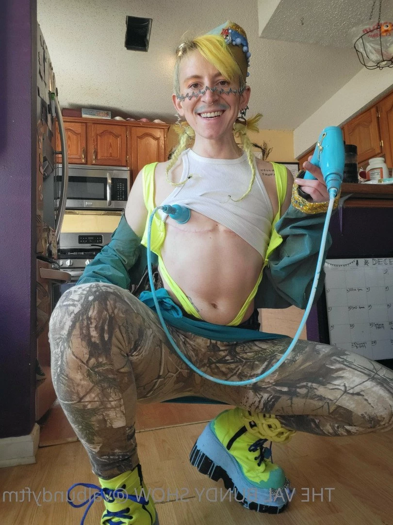 Val Bundy [ valbundyfree ] Onlyfans leaked photo 4803554 on Hotleaks.tv