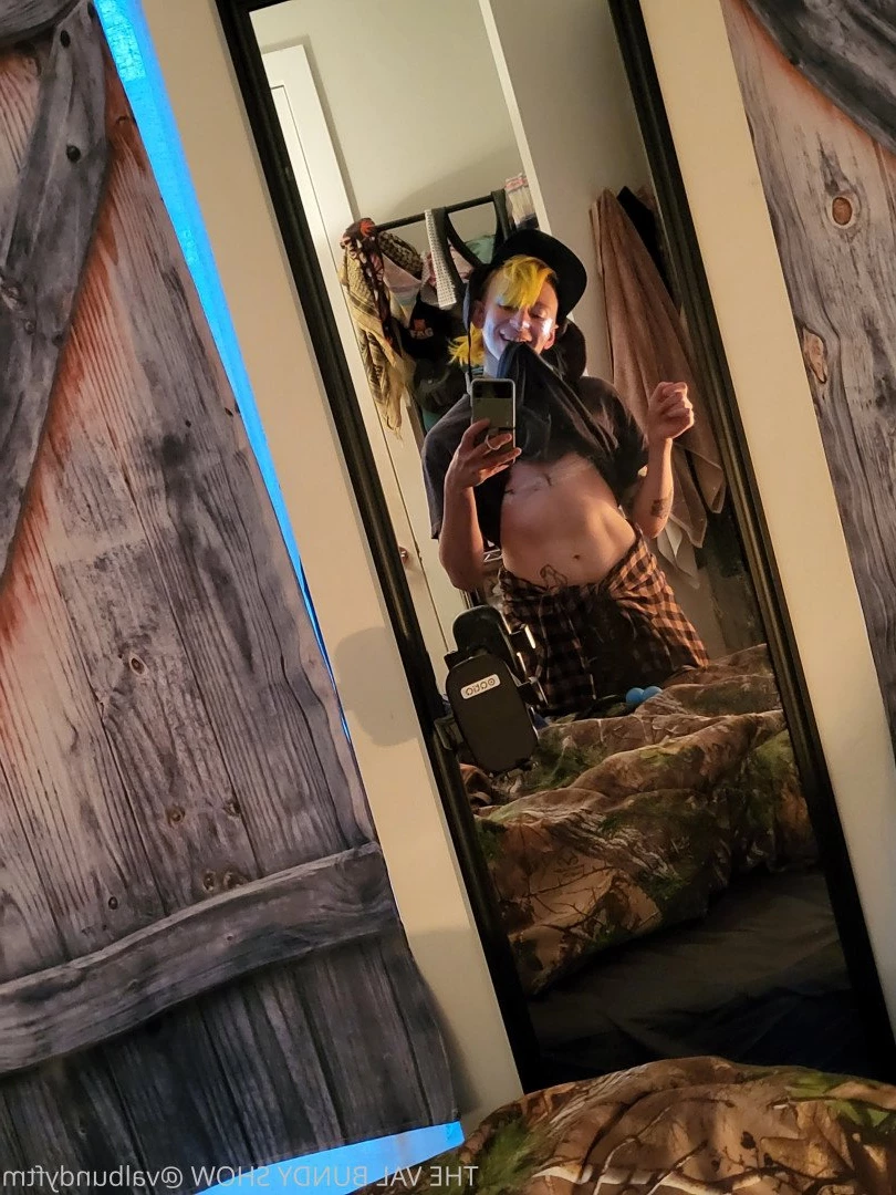 Val Bundy [ valbundyfree ] Onlyfans leaked photo 4803675 on Hotleaks.tv