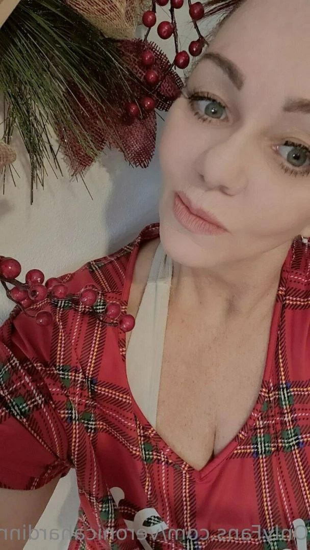 Veronica Hardinn💕Hot Mom😈💦 [ veronicahardinn ] Onlyfans leaked photo 10776757 on Hotleaks.tv
