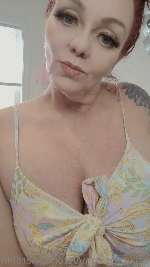 Veronica Hardinn💕Hot Mom😈💦 [ veronicahardinn ] Onlyfans leaked photo 10791940 on Hotleaks.tv