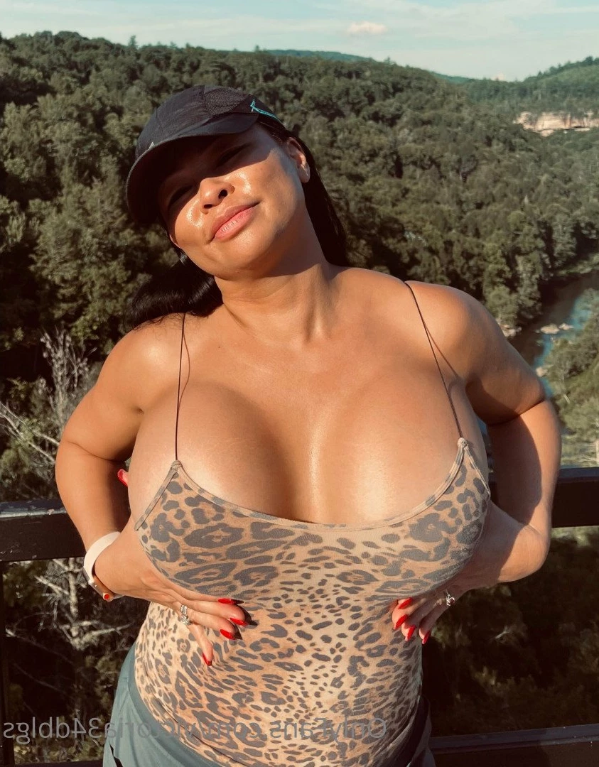 Victoria [ victoria34dblgs ] Onlyfans leaked photo 4797913 on Hotleaks.tv