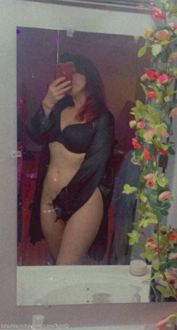 victoria khalid [ victoriakhalid ] Onlyfans leaked photo 4792721 on Hotleaks.tv