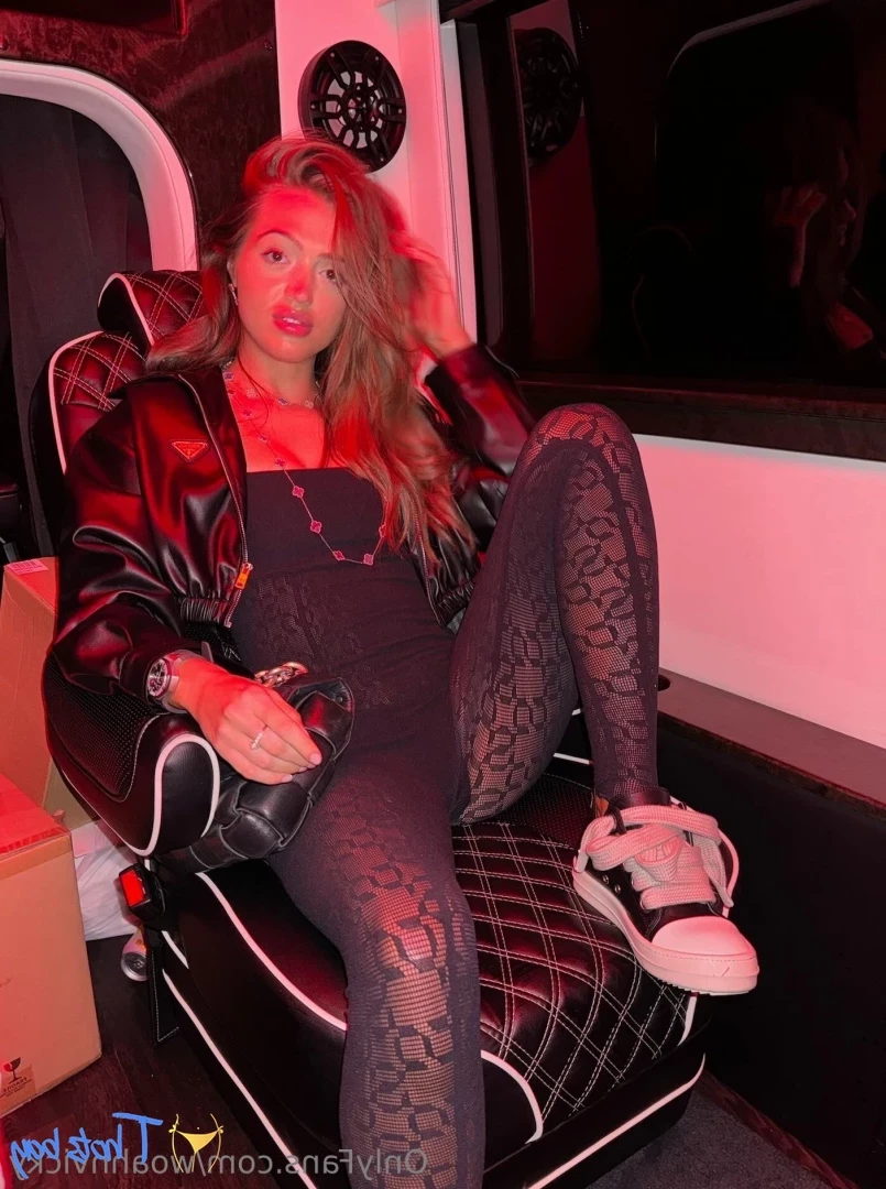 Victoria [ woahhvicky ] Onlyfans leaked photo 18571578 on Hotleaks.tv