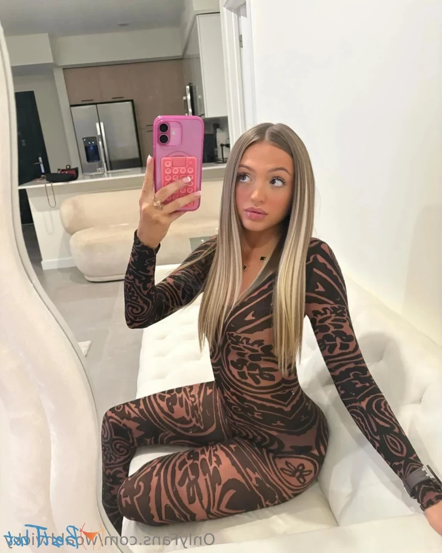 Victoria [ woahhvicky ] Onlyfans leaked photo 18571624 on Hotleaks.tv