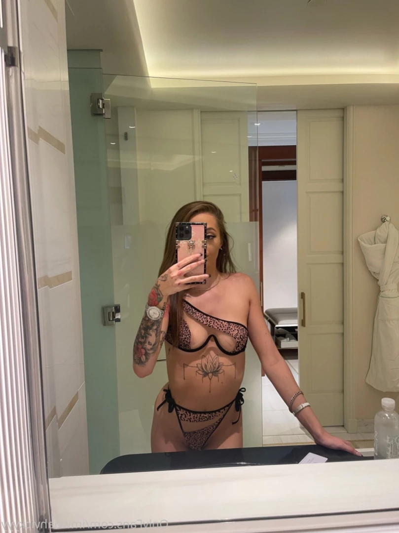 Victoria [ woahhvicky ] Onlyfans leaked photo 11102472 on Hotleaks.tv