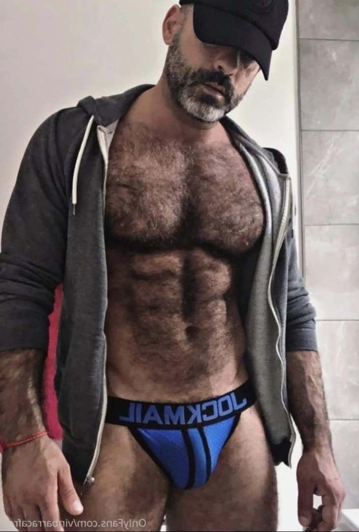 vinbarracafree Onlyfans leaked photo 11047068 on Hotleaks.tv