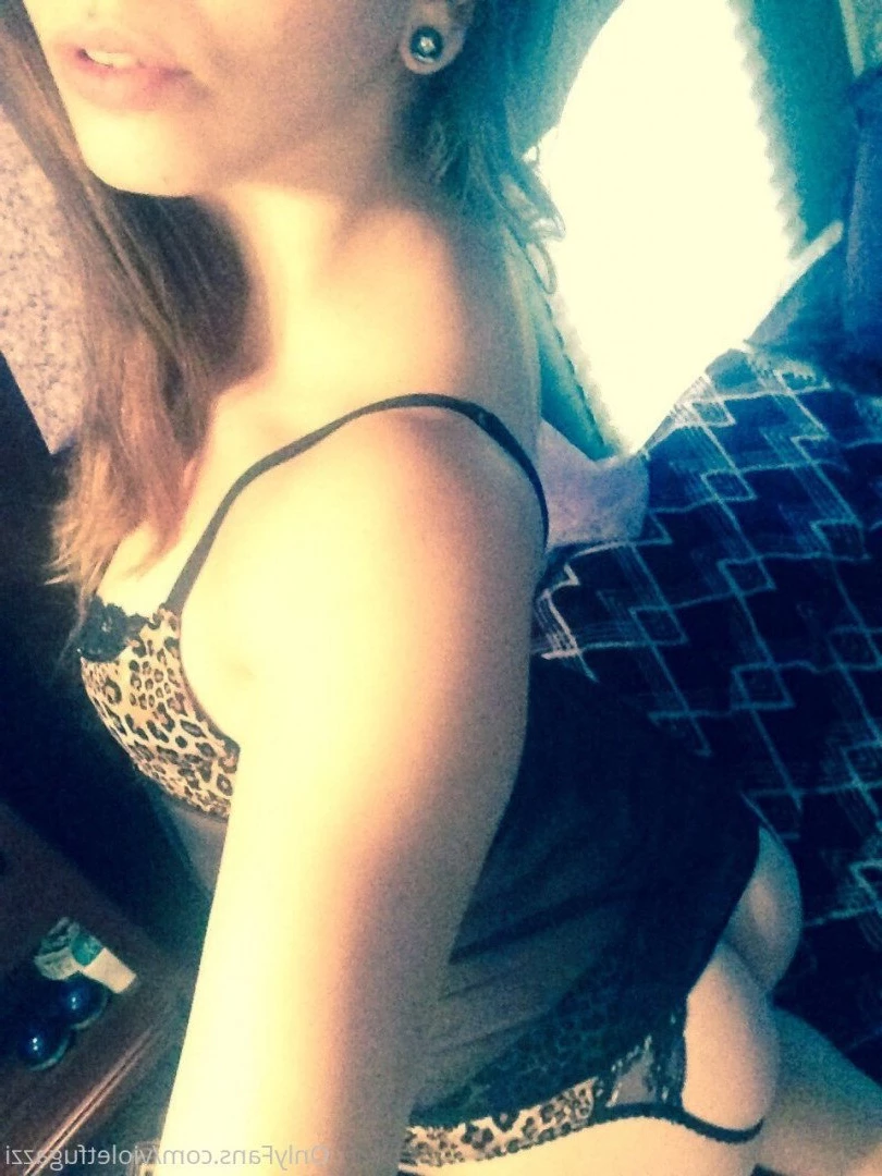 Violet Fugazzi [ violetfugazzi ] Onlyfans leaked photo 4797392 on Hotleaks.tv