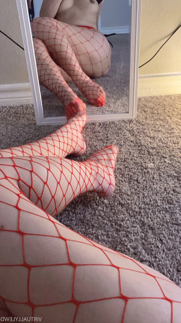 VIRTUALLYLEWD top 0.69% [ virtuallylewd ] Onlyfans leaked photo 5513990 on Hotleaks.tv