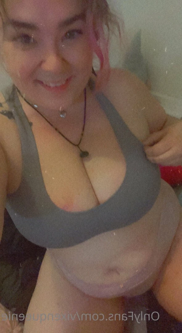 💞Vickie - Video Calls💕 [ vixenqueenie ] Onlyfans leaked photo 4791079 on Hotleaks.tv