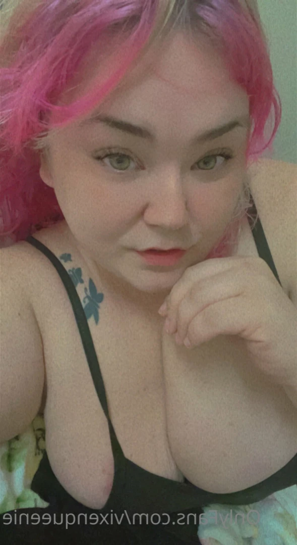 💞Vickie - Video Calls💕 [ vixenqueenie ] Onlyfans leaked photo 11047025 on Hotleaks.tv