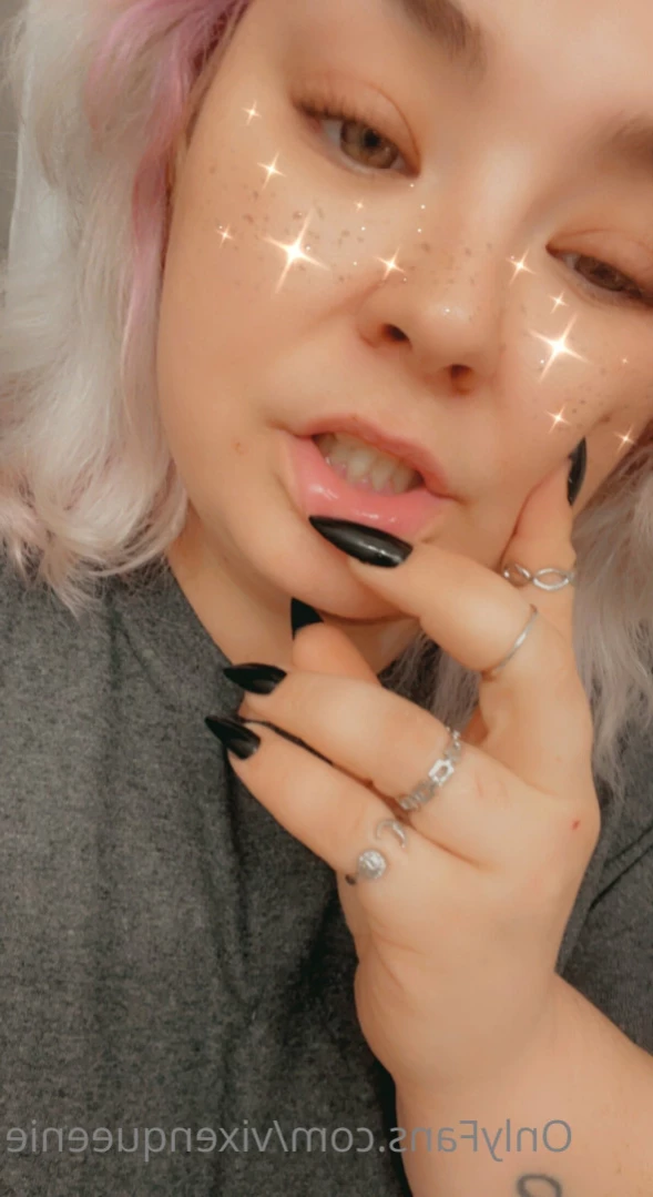 💞Vickie - Video Calls💕 [ vixenqueenie ] Onlyfans leaked photo 11047028 on Hotleaks.tv