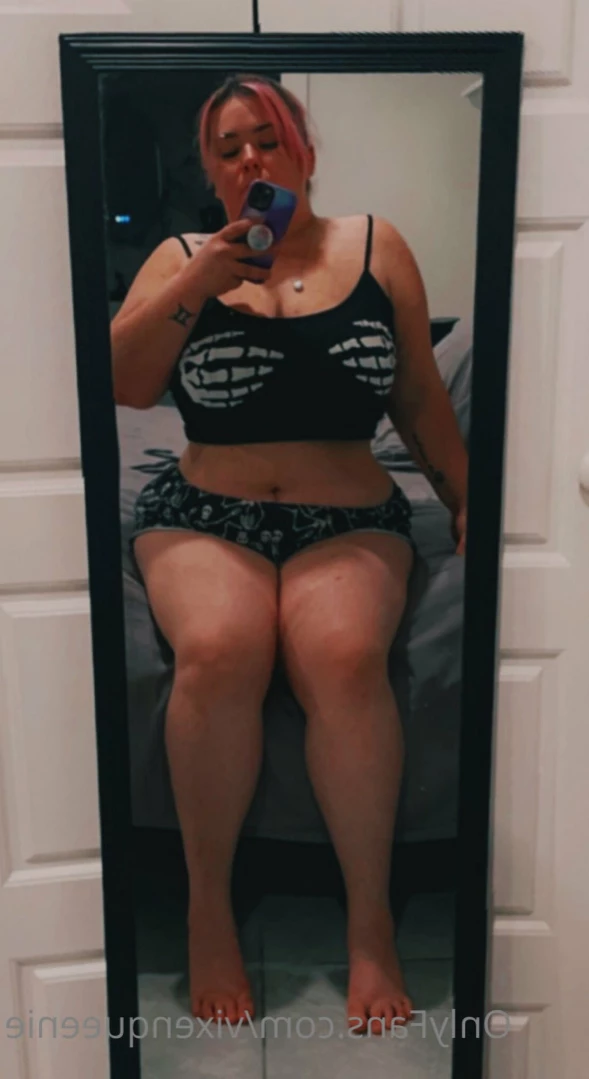 💞Vickie - Video Calls💕 [ vixenqueenie ] Onlyfans leaked photo 12061328 on Hotleaks.tv