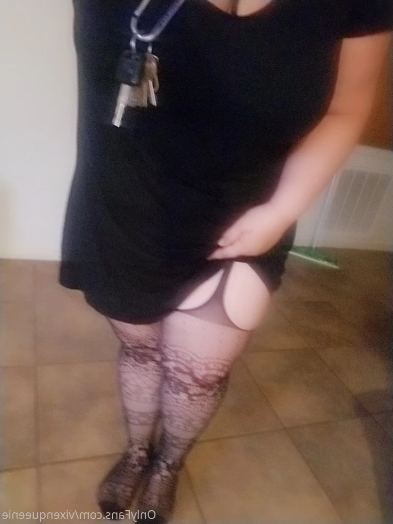 💞Vickie - Video Calls💕 [ vixenqueenie ] Onlyfans leaked photo 13354120 on Hotleaks.tv